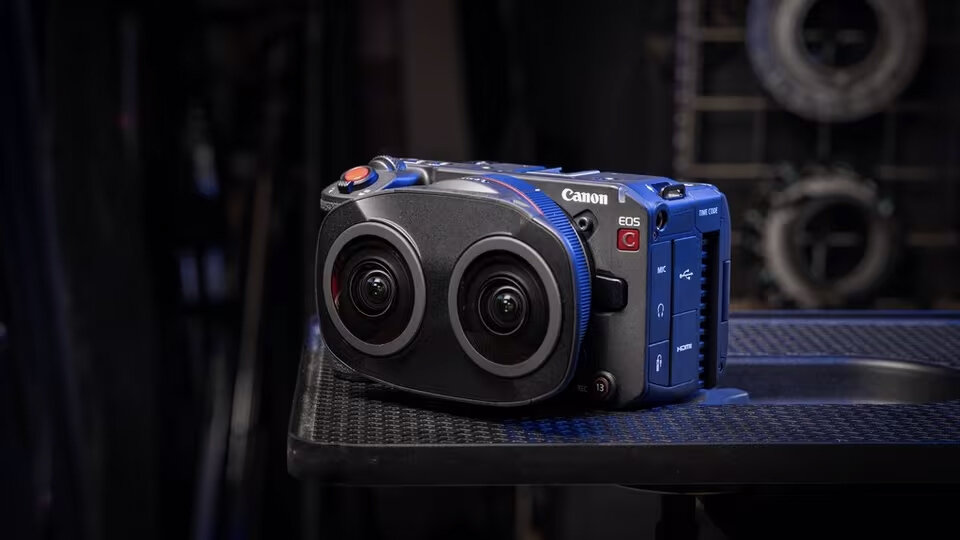 Кинокамера Canon Cinema EOS C50 Кинокамера Canon Cinema EOS C50