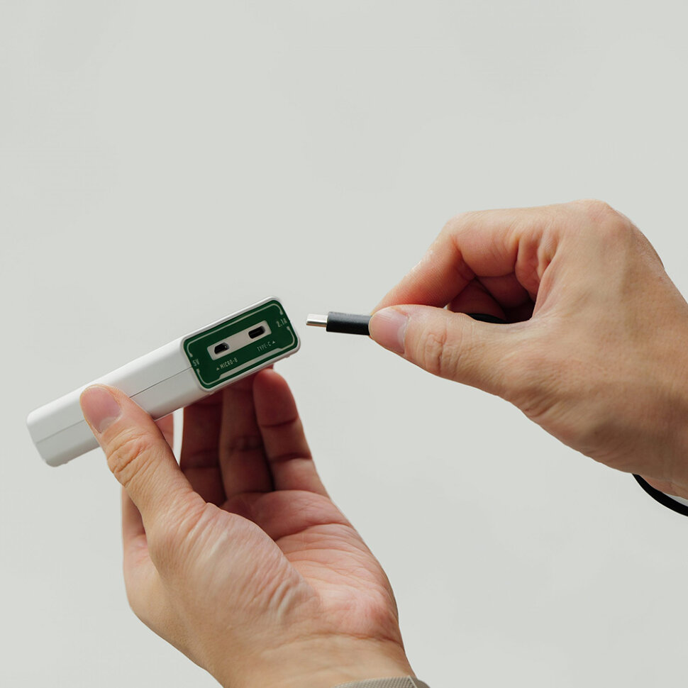 Зарядное устройство Tilta Battery Charger для LP-E17 Светло-зелёное Зарядное устройство Tilta Battery Charger для LP-E17 Светло-зелёное