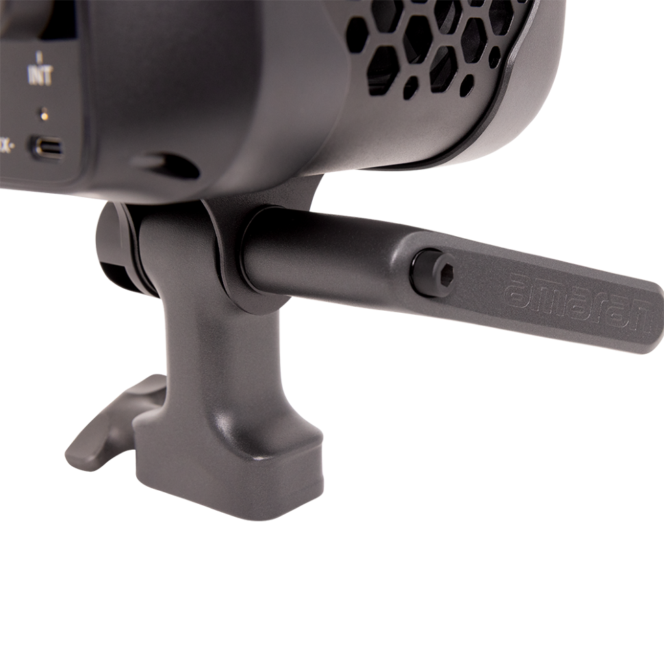 Осветитель amaran Halo 200x Осветитель amaran Halo 200x