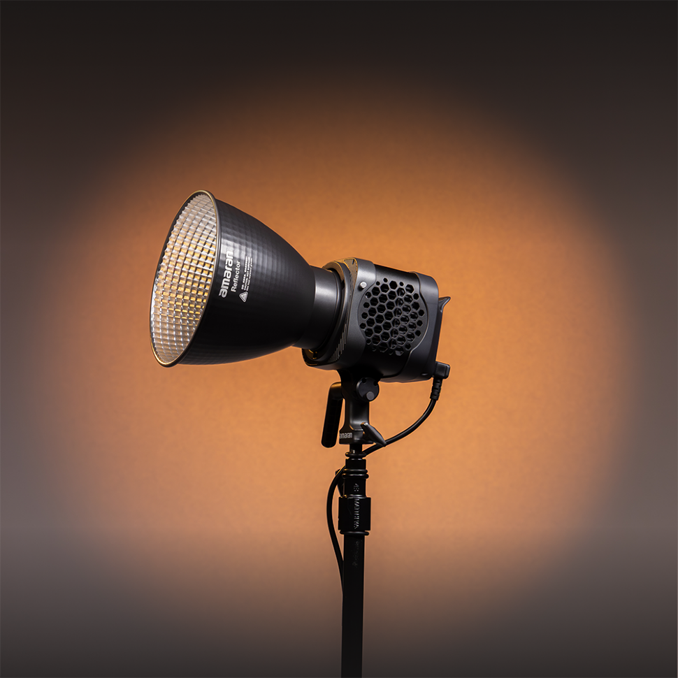 Осветитель amaran Halo 200x Осветитель amaran Halo 200x