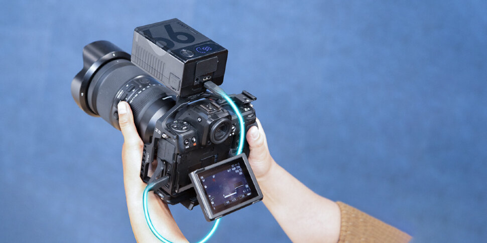 Аккумулятор SWIT OMNI-99S Pocket V-mount 99Wh Аккумулятор SWIT OMNI-99S Pocket V-mount 99Wh
