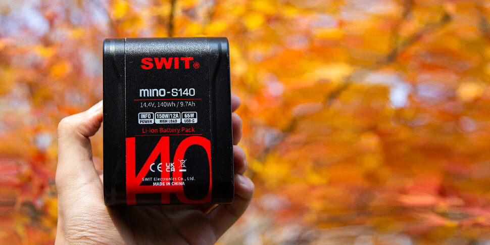 Аккумулятор SWIT MINO-S140 V-mount 140Wh Аккумулятор SWIT MINO-S140 V-mount 140Wh