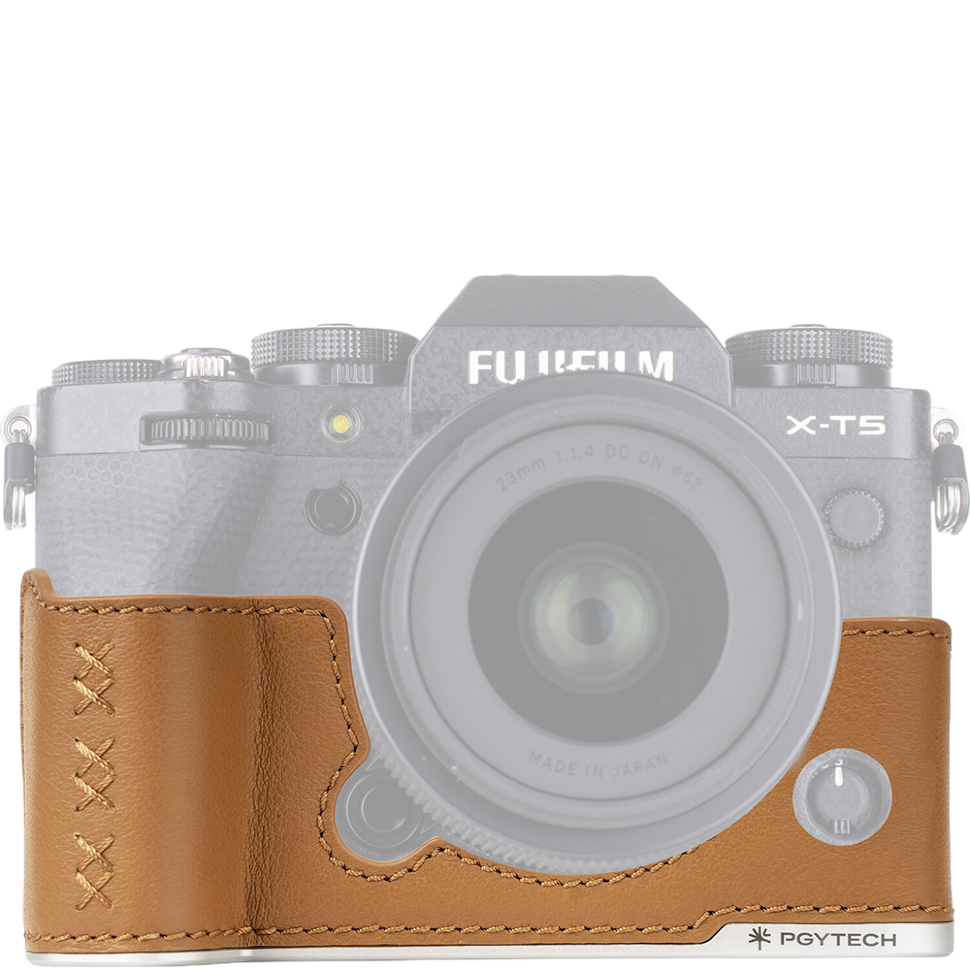 Чехол PGYTECH Leather Camera Case для Fujifilm X-T5 Коричневый Чехол PGYTECH Leather Camera Case для Fujifilm X-T5 Коричневый