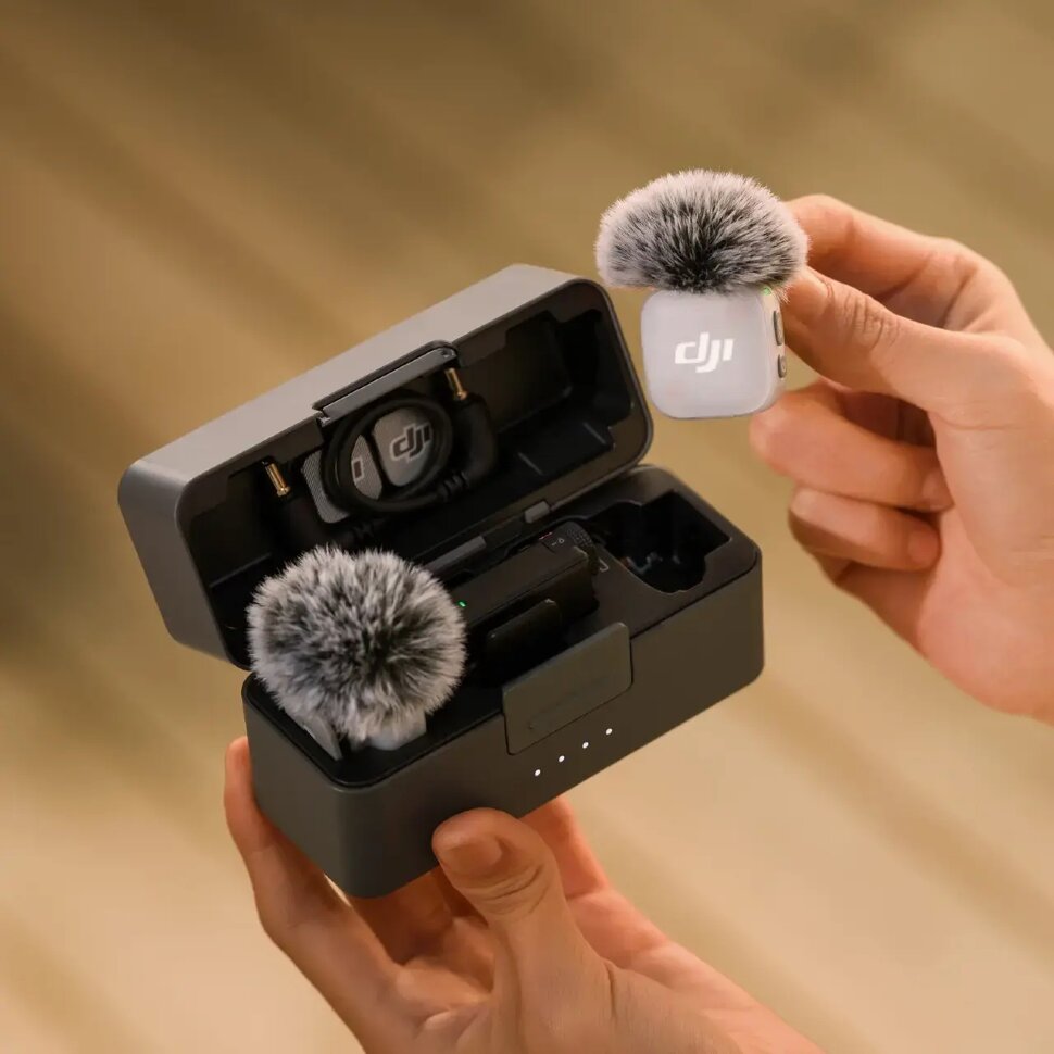 Радиосистема DJI Mic Mini 2 (RX + 2TX) Радиосистема DJI Mic Mini 2 (RX + 2TX)
