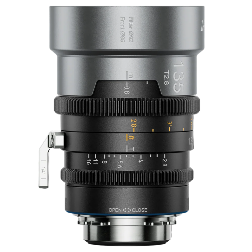 Объектив Sirui IronStar 135mm T2.8 Anamorphic Cine 1.5X Blue Flare EF/PL-mount Объектив Sirui IronStar 135mm T2.8 Anamorphic Cine 1.5X Blue Flare EF/PL-mount