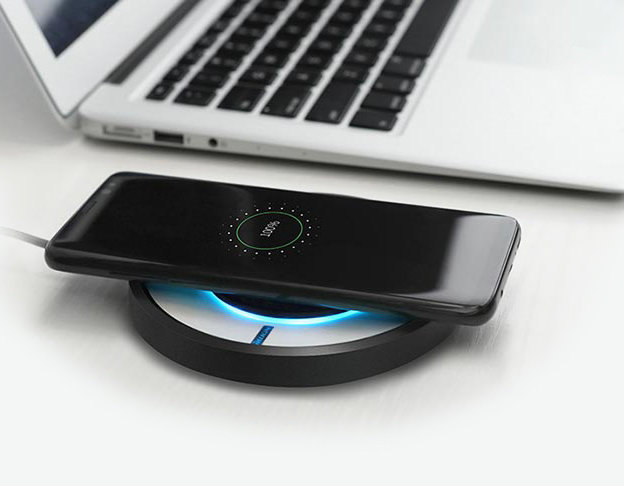 Беспроводная зарядка Nillkin Magic Disk 4 Черная Беспроводная зарядка Nillkin Magic Disk 4 Черная