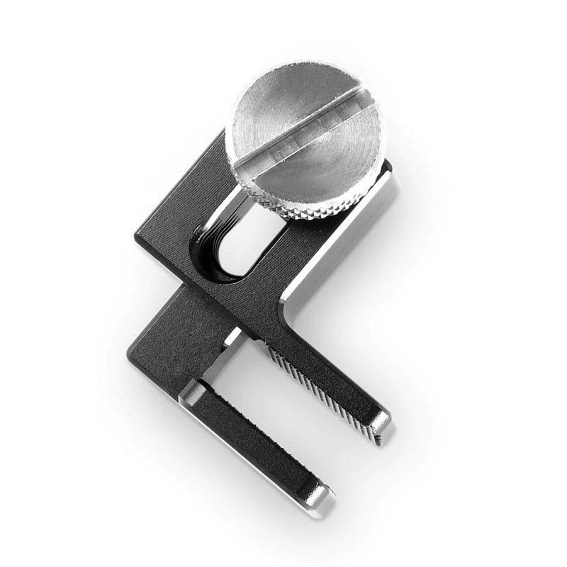 Зажим для кабеля SmallRig Lock HDMI 1693 Зажим для кабеля SmallRig Lock HDMI 1693