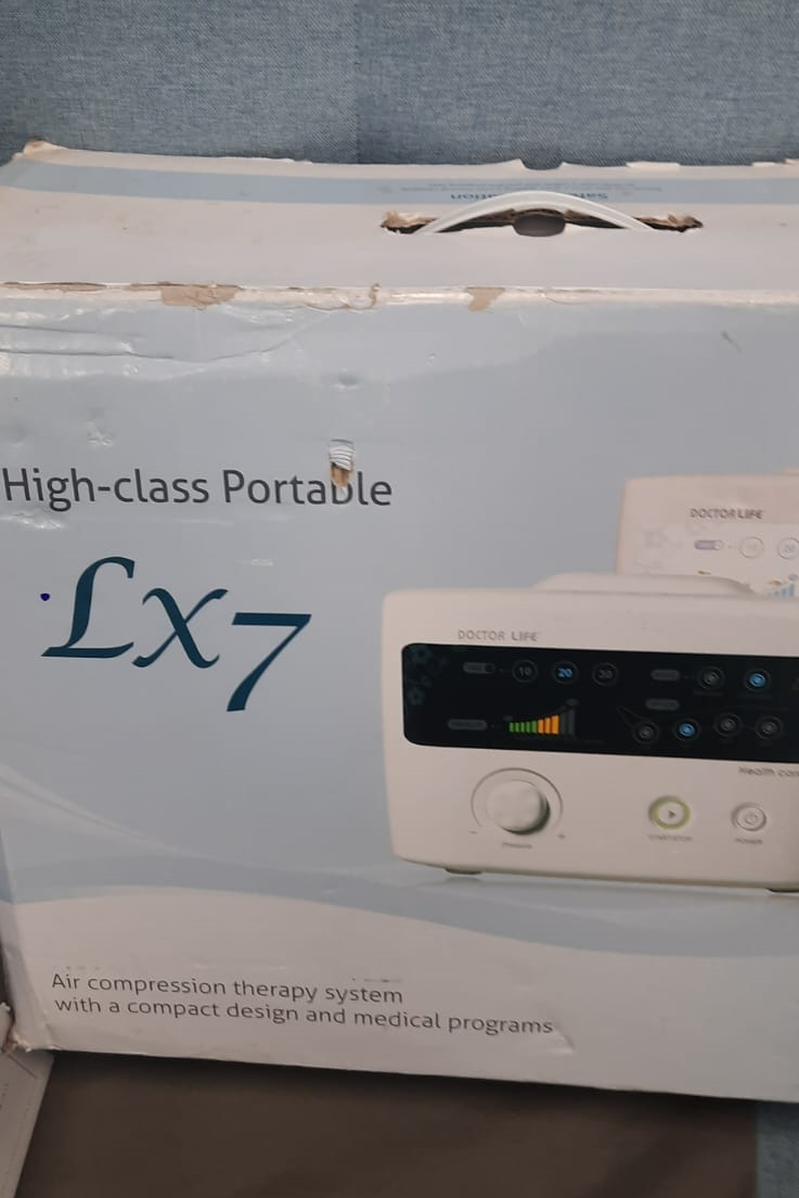 Doctor Life LX7 Лимфодренажный массажер (стандартная комплектация), размер L (уценка) Doctor Life LX7 Лимфодренажный массажер (стандартная комплектация), размер L (уценка)